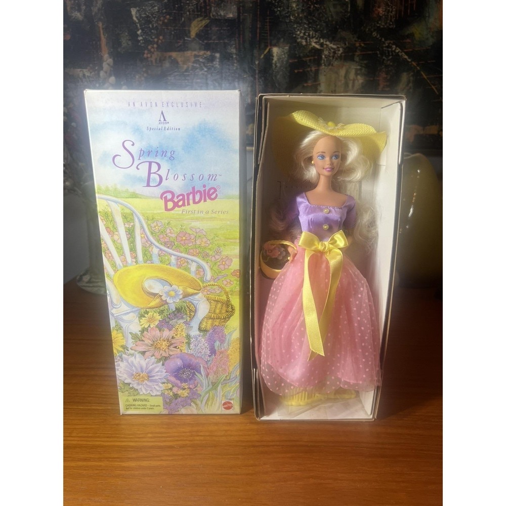 Vintage Mattel Special Edition Spring Blossom Barbie Doll AVON Exclusive 1995